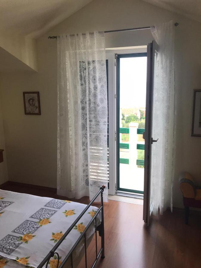 Apartmani Katarina Bol Extérieur photo
