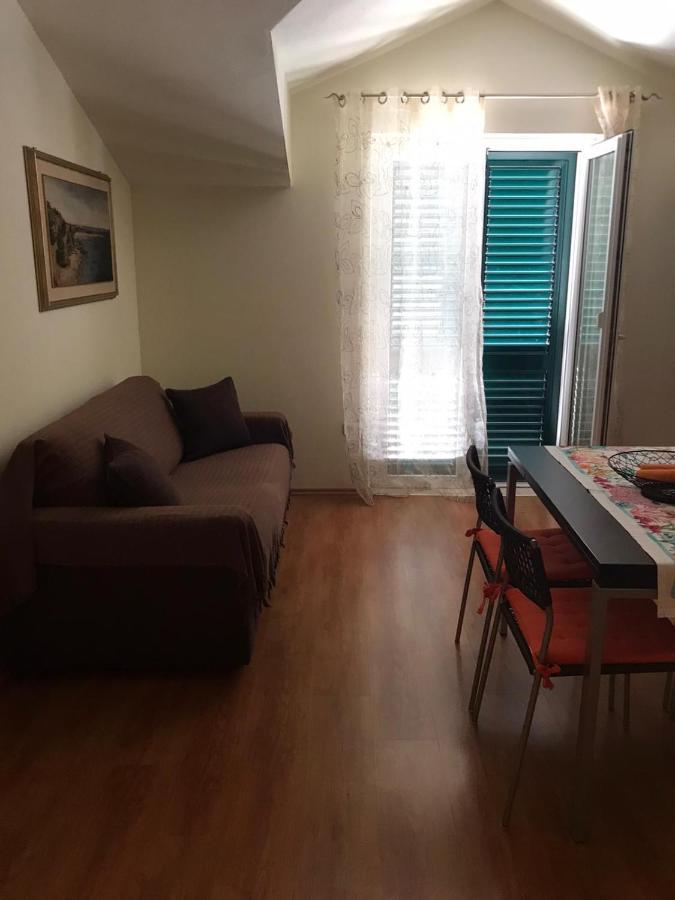 Apartmani Katarina Bol Extérieur photo