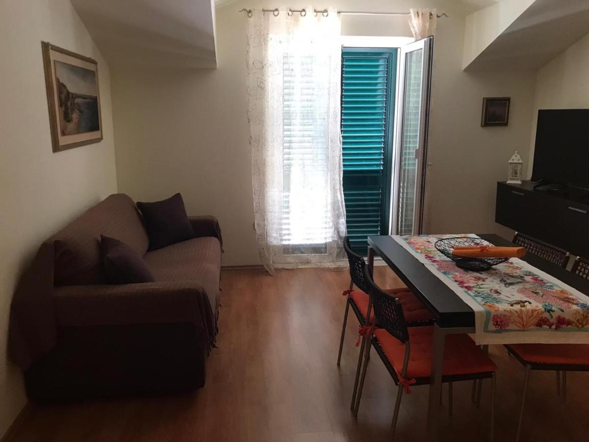 Apartmani Katarina Bol Extérieur photo