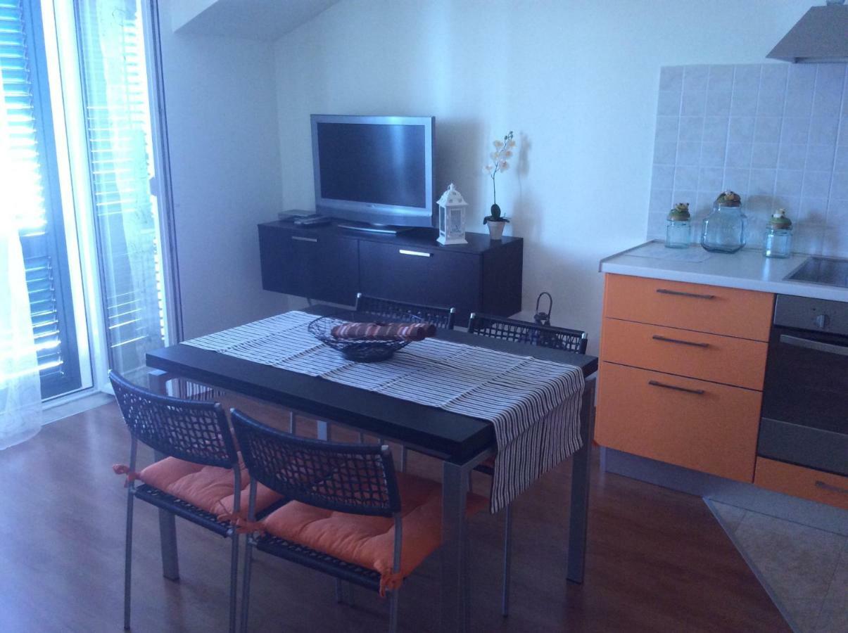 Apartmani Katarina Bol Extérieur photo