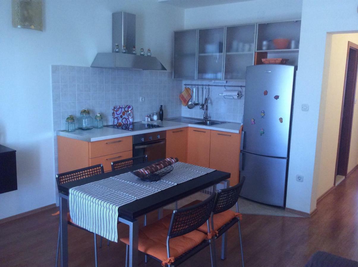Apartmani Katarina Bol Extérieur photo