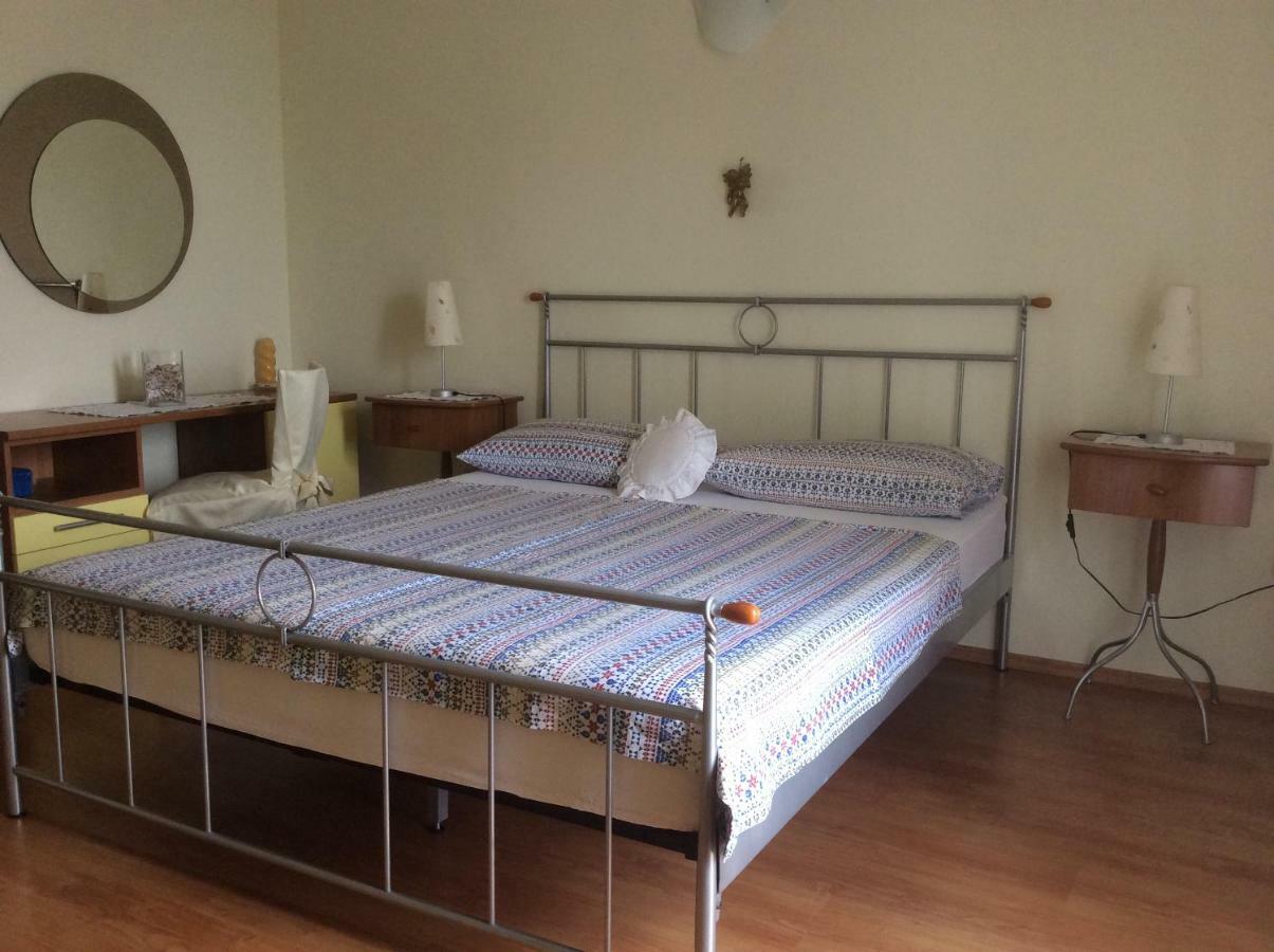 Apartmani Katarina Bol Extérieur photo