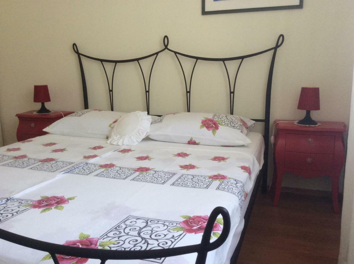 Apartmani Katarina Bol Extérieur photo